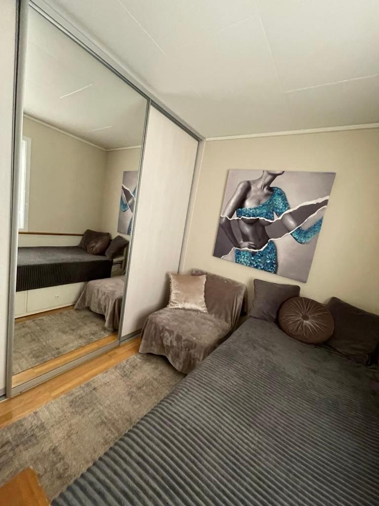 Villaer 10 Min Walk From World Championship *